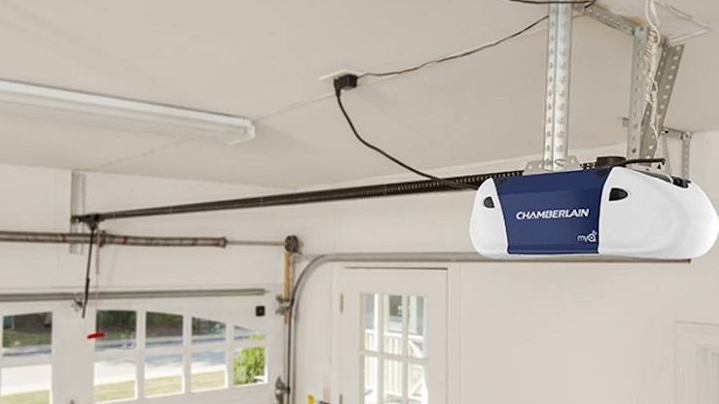 The Importance of Timely Garage Door Opener Repair